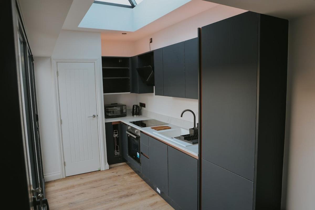 Stylish Ground Floor Apartment