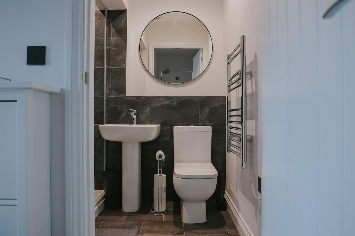 Stylish Ground Floor Apartment *